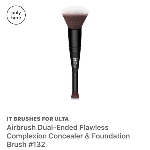 ✨HOST PICK✨ IT brush and Real Techniques brush cleaning palette set - Picture 5 of 6